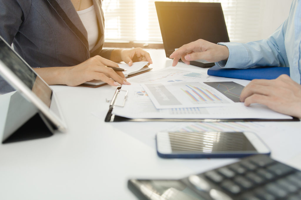 Can-a-Chartered-Accountant-who-resigned-as-Executive-Director-be-appointed-as-Statutory-Auditor-in-the-next-general-meeting-of-the-same-company